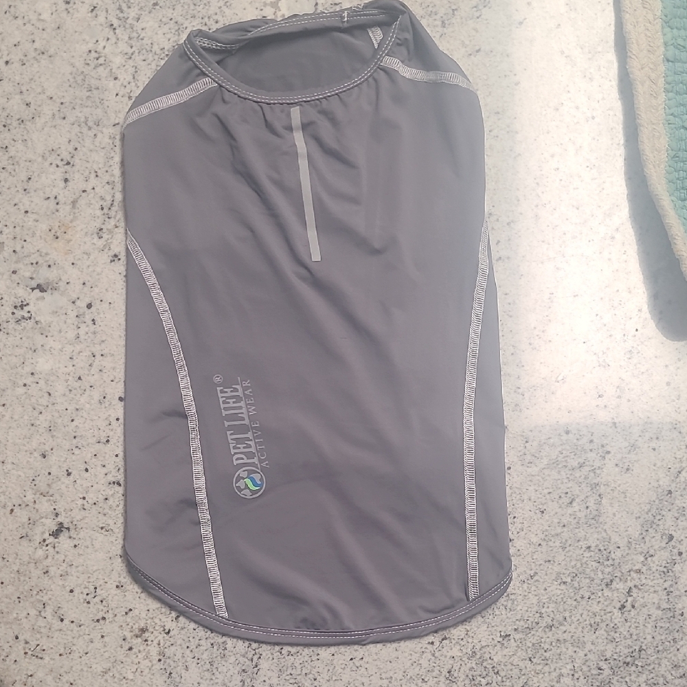 Pet Life Gray Dog Jacket NWT Sz L